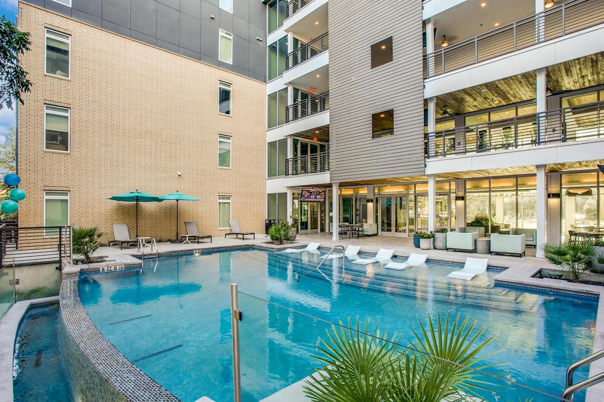 סן אנטוניו Lush Downtown Condo On Riverwalk W King Ste, Free Parking, Pet Friendly, Centrally Located On Riverwalk מראה חיצוני תמונה