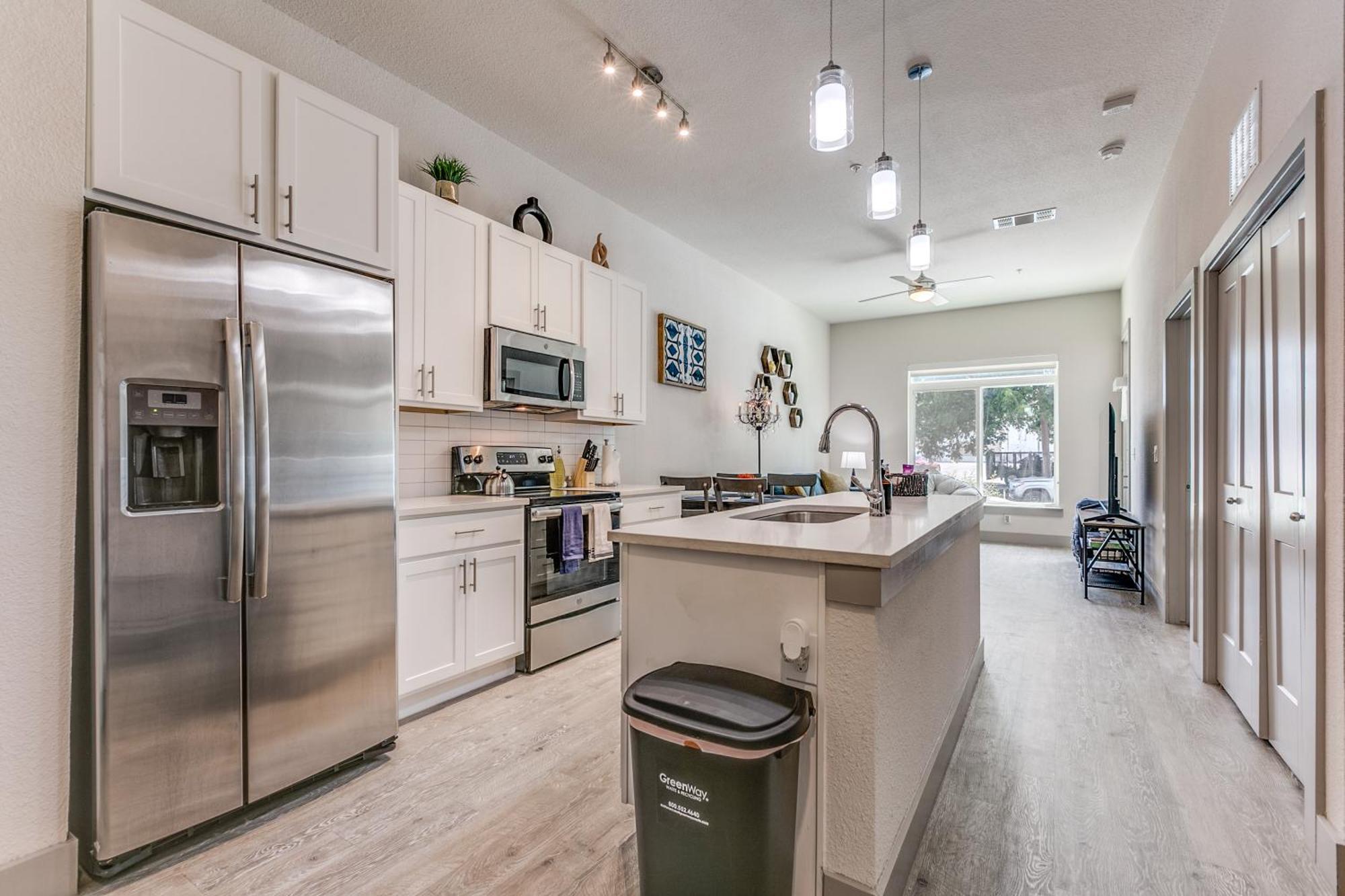 סן אנטוניו Lush Downtown Condo On Riverwalk W King Ste, Free Parking, Pet Friendly, Centrally Located On Riverwalk מראה חיצוני תמונה