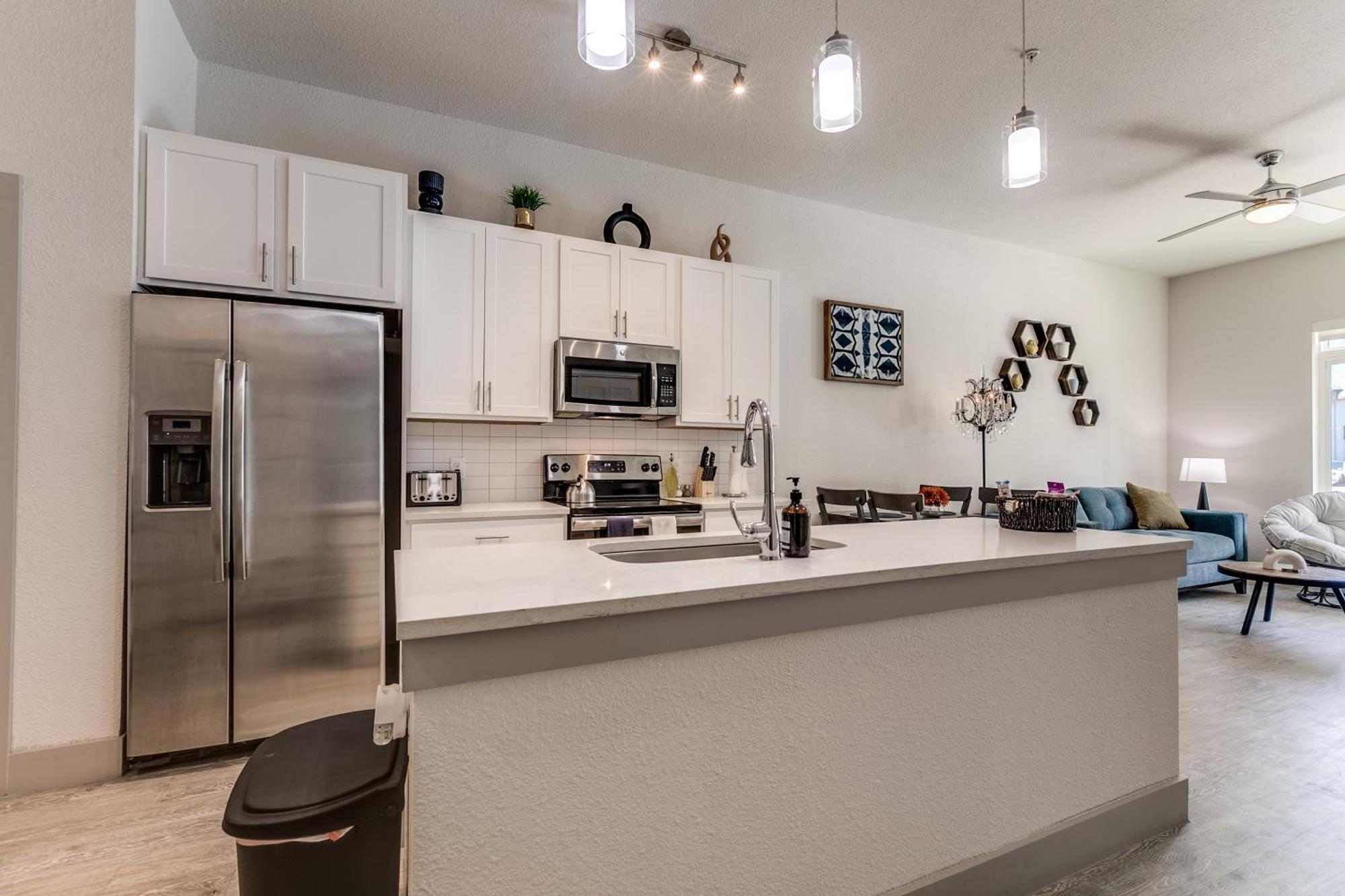סן אנטוניו Lush Downtown Condo On Riverwalk W King Ste, Free Parking, Pet Friendly, Centrally Located On Riverwalk מראה חיצוני תמונה